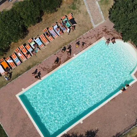 Casale Del Gufo Bed & Breakfast Chiaravalle