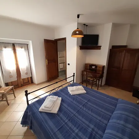 Casale Del Gufo キアラヴァッレ