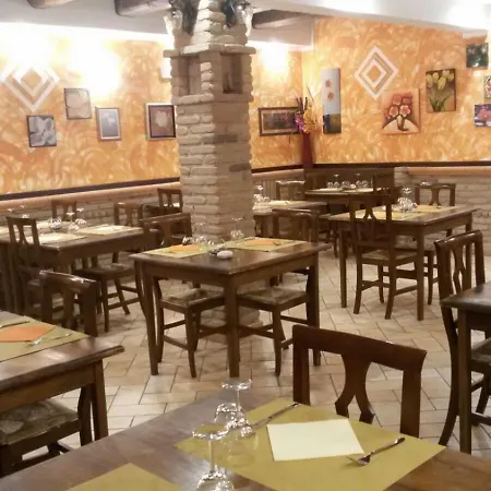 Casale Del Gufo ベッド・アンド・ブレックファスト 3*