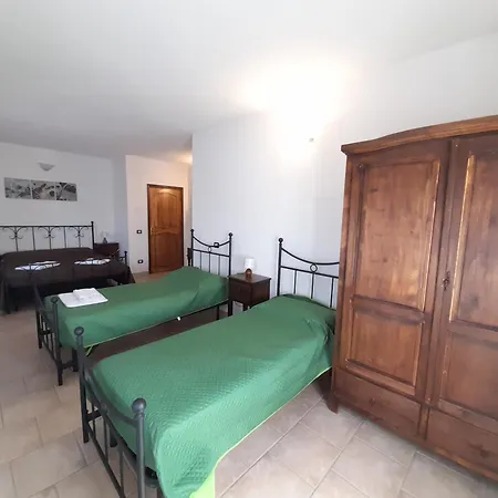 Casale Del Gufo Bed & Breakfast Chiaravalle
